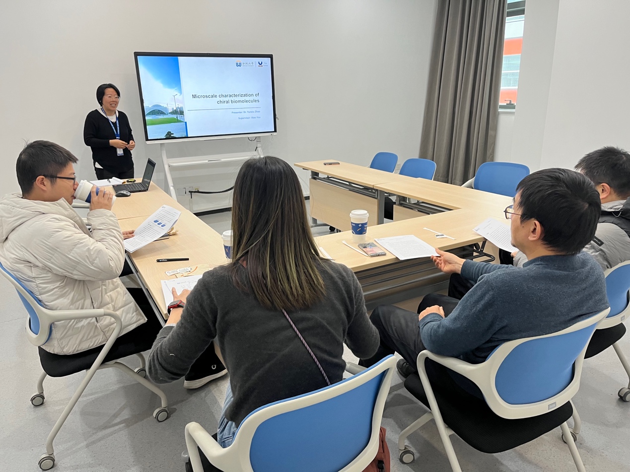 Congratulations！Yunxiu Zhao passed the postdoctoral proposal report！